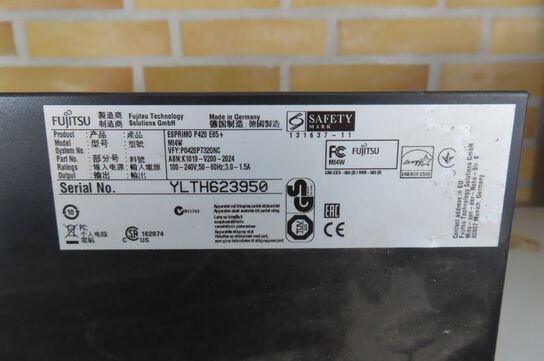 Stationær computer FUJITSU P420 E85+