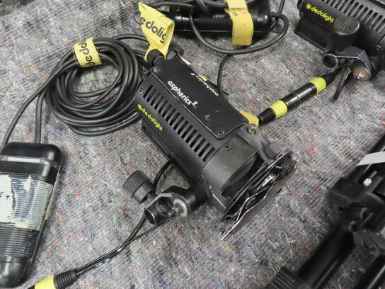 3 stk Dedo light 100 W/12 Volt DLH4  og trafo 230 v til 12 volt (MOMSFRI)