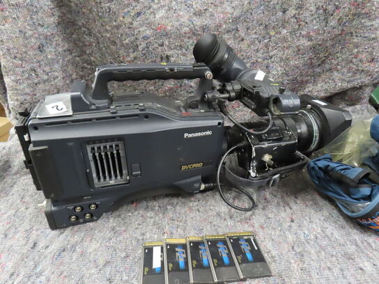 Videokamera - PANASONIC AJ-SPX 900 E (MOMSFRI)