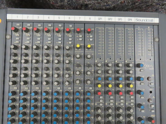 Mixer - SOUNDCRAFT (MOMSFRI)