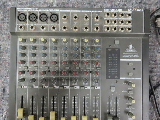 Mixer - BEHRINGER EURORACK MX 1602 (MOMSFRI)