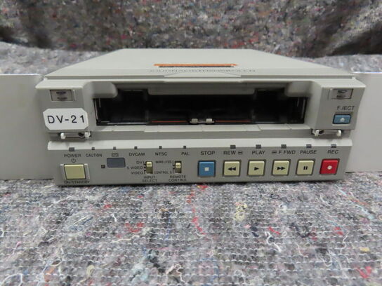 Videobåndoptager - SONY DSR-11 DVCAM (MOMSFRI)