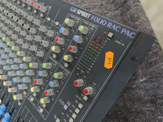 Mixer - SOUNDCRAFT SPIRIT FOLIO RAC PAC (MOMSFRI)