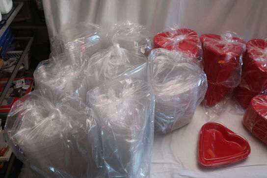 350 stk. hjertebakker med låg