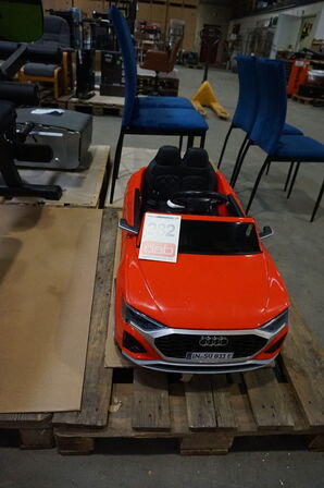 Audi SQ8 elektrisk bil 12 V Rød