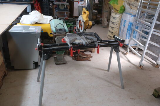 Geringssav DEWALT DW700 med arbejdsbord