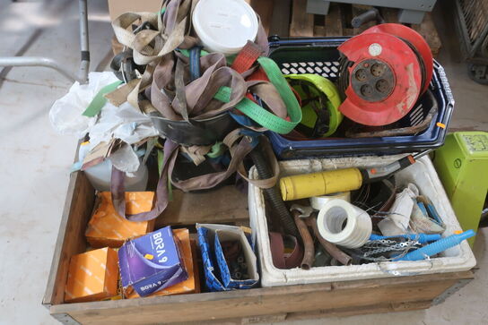 Slibeskiver, kabeltromle, tape, sandpapir m.m.