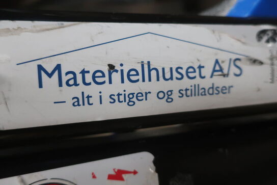 Multistige MATERIELHUSET