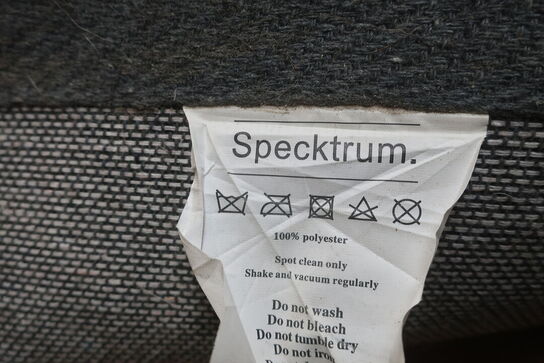 2 stk. tæpper SPECKTRUM