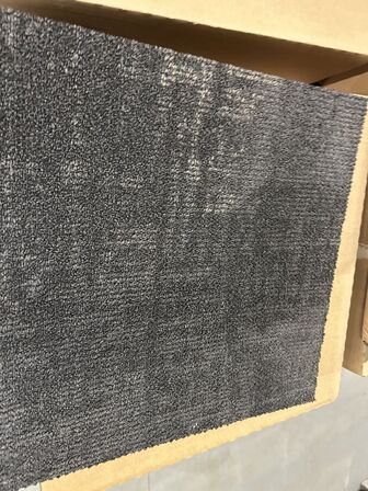 Tæppefliser egetæpper ReForm Memory 136 m2