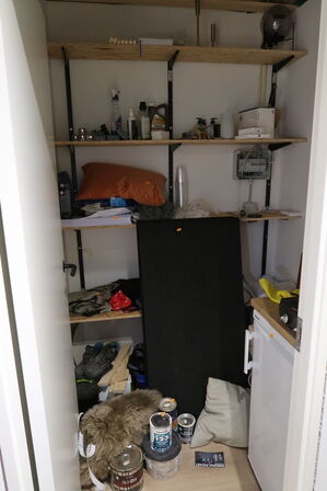 Div. Troldteltplader, maling, brugskunst, kabeltromle m.m.