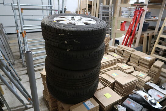 4 stk. alufælge med dæk BRIDGESTONE 215/65R16