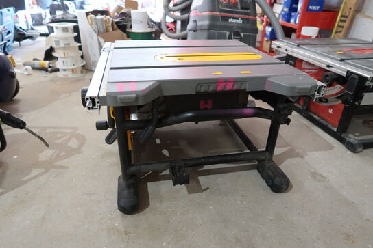 Bordrundsav DEWALT DWE7485-QS