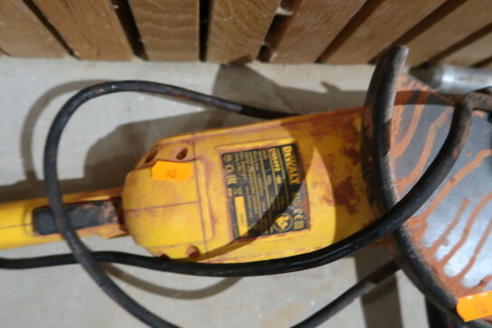 Vinkelsliber DEWALT DWE499-QS