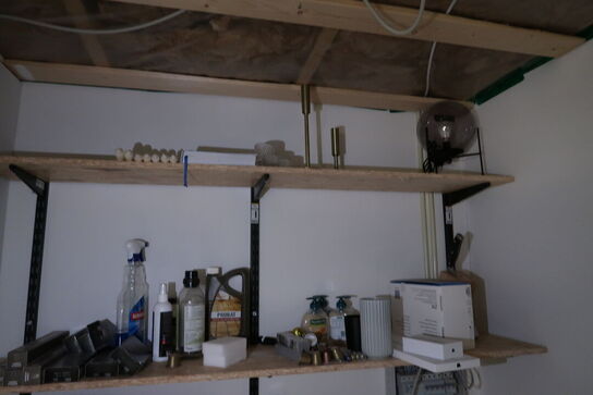 Div. Troldteltplader, maling, brugskunst, kabeltromle m.m.