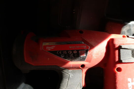 Akku stiftepistol MILWAUKEE M18 FN18GS