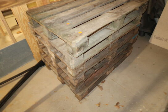 Div. Tagsten, spånplader, bordplader, troldtektplader, paller m.m.