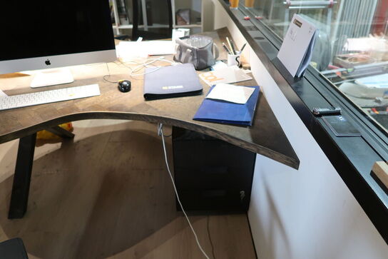 Skrivebord uden indhold