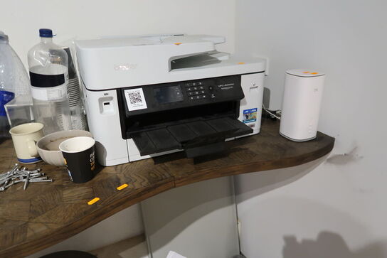 Bordplade uden indhold