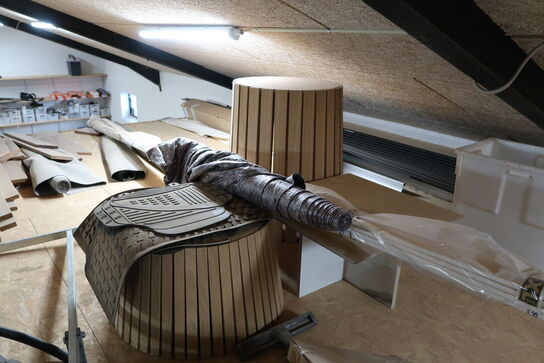 Div. Stel til bordplader, tagplader, planker, vintermåtter m.m.