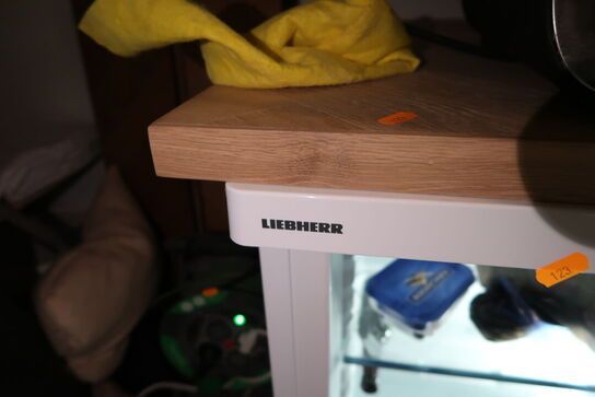 Køleskab LIEBHERR samt paninigrill