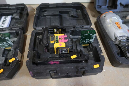 Multilinjelaser DEWALT DCLE34031