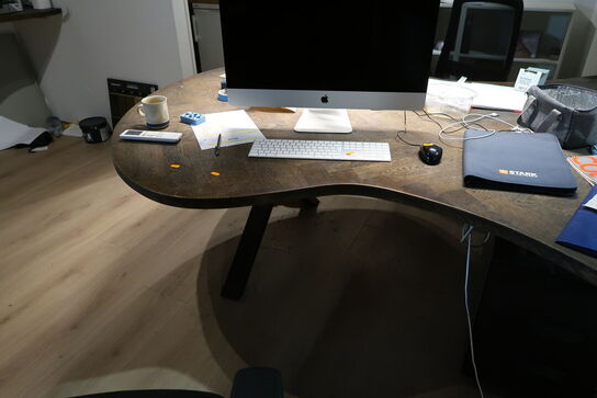 Skrivebord uden indhold