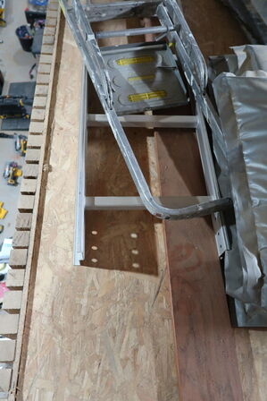 Trappestige samt stige