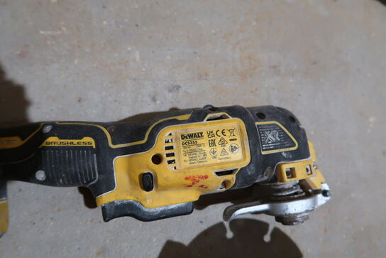 3 stk. akku håndværktøj DEWALT DCS335, DCS355 med 2 stk. batterier og lader