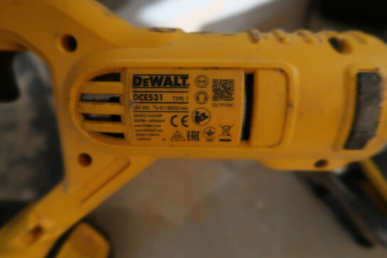 Akku betonvibrator DEWALT DCE531 med batteri