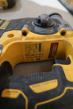 3 stk. akku håndværktøj DEWALT DCD796, DCS367, DCH273 med lader