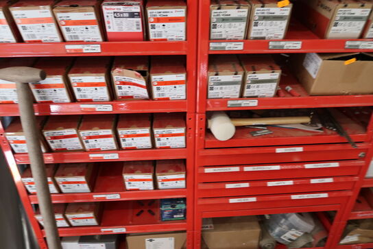 Div. Kiler, skruer WÜRTH, rawplugs m.m. (reoler medfølger ikke)