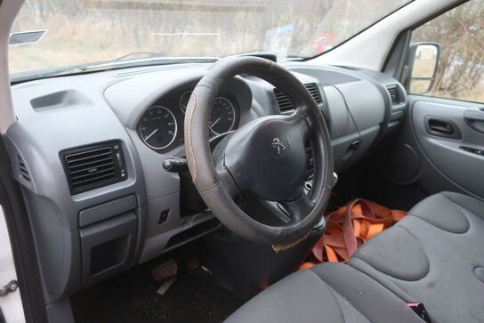 Varebil PEUGEOT EXPERT. 2,0 HDI 163 L1H1 AUT.