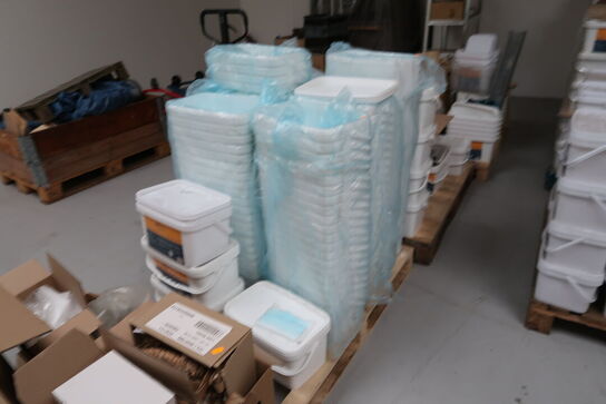 Div. Doseringskander GELYGO, spande, reol m.m.