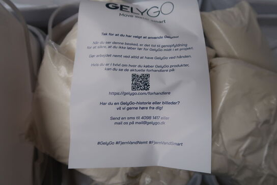 16 stk. spande med vandabsorberende granulat GELYGO 6kg, vejl. udsalgspris pr stk: 1100,- kr