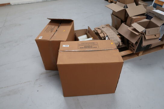 Div. Doseringskander GELYGO, spande, reol m.m.