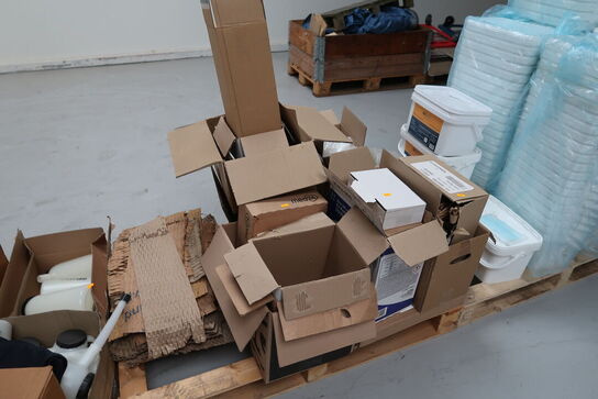 Div. Doseringskander GELYGO, spande, reol m.m.