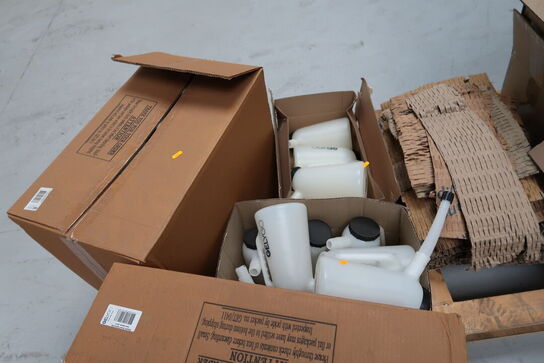 Div. Doseringskander GELYGO, spande, reol m.m.