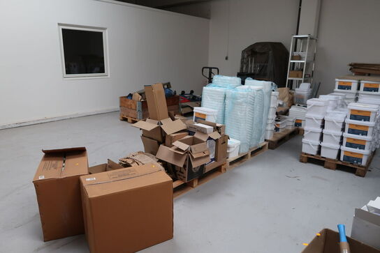 Div. Doseringskander GELYGO, spande, reol m.m.