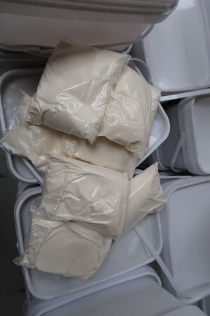 16 stk. spande med vandabsorberende granulat GELYGO 6kg, vejl. udsalgspris pr stk: 1100,- kr