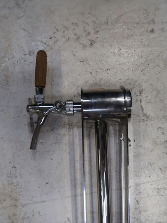 Tappetårn med 1 hane