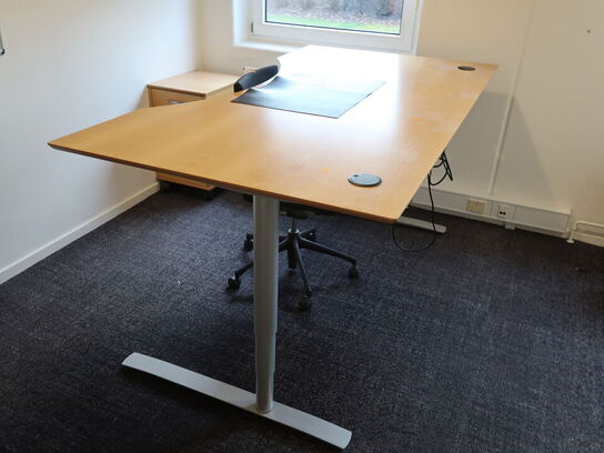 El hæve/sænke skrivebord 180x100 cm, skrivebordsstol, skuffer og skraldespand