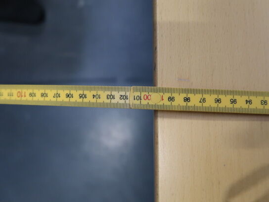 El hæve/sænke skrivebord 180x100 cm