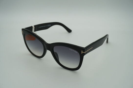 Solbriller TOM FORD TF870 01B