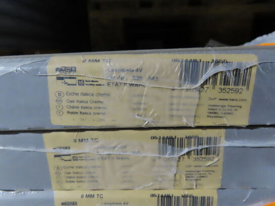 48 kvm. Laminatgulv - Oak Italia Creme