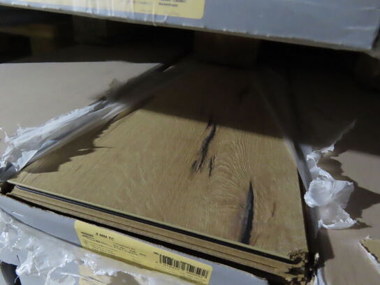 48 kvm. Laminatgulv - Oak Italia Creme