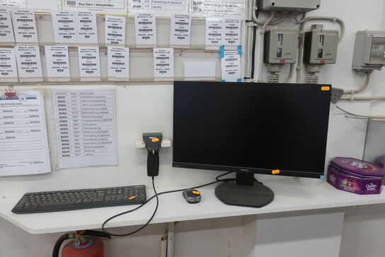 Computerskærm PHILIPS 241B8Q, håndscanner, tastatur og mus