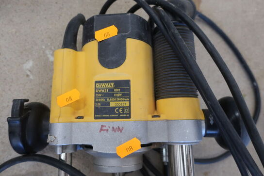 Overfræser DEWALT DW621
