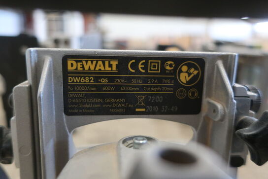 Lamelfræser DEWALT DW682-QS