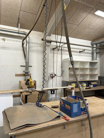 Udsugningsslange med trykluftpistol